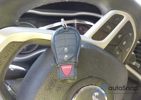 2017 Jeep Cherokee Latitude Fwd из США, поврежденный, VIN 1C4PJLCS4HW613807